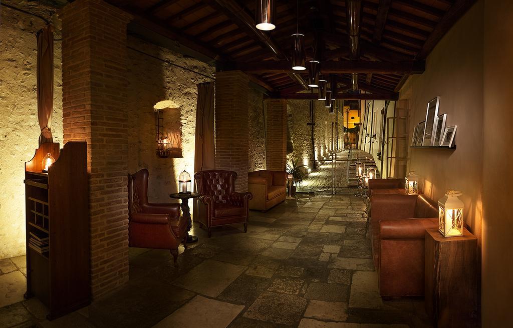 Relais&Chateaux Palazzo Seneca Norcia Exterior foto